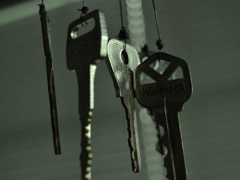 住宅ローン金利比較 2026 — 0.1%の差が35年で100万円を動かす