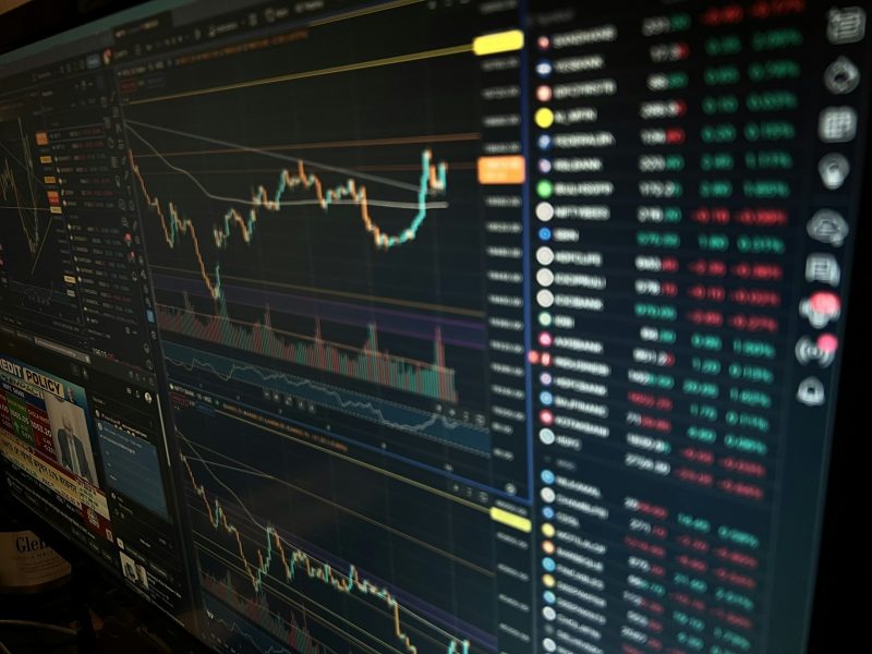 SBI証券・楽天証券・マネックス徹底比較 2026 — 機能・手数料・IPO実績の違い